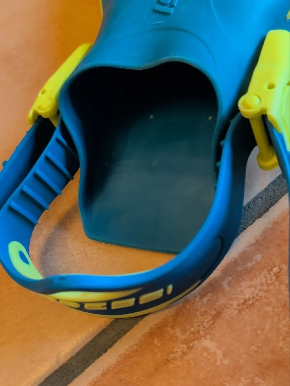 Kids' Snorkeling Fins – Adjustable Open Heel